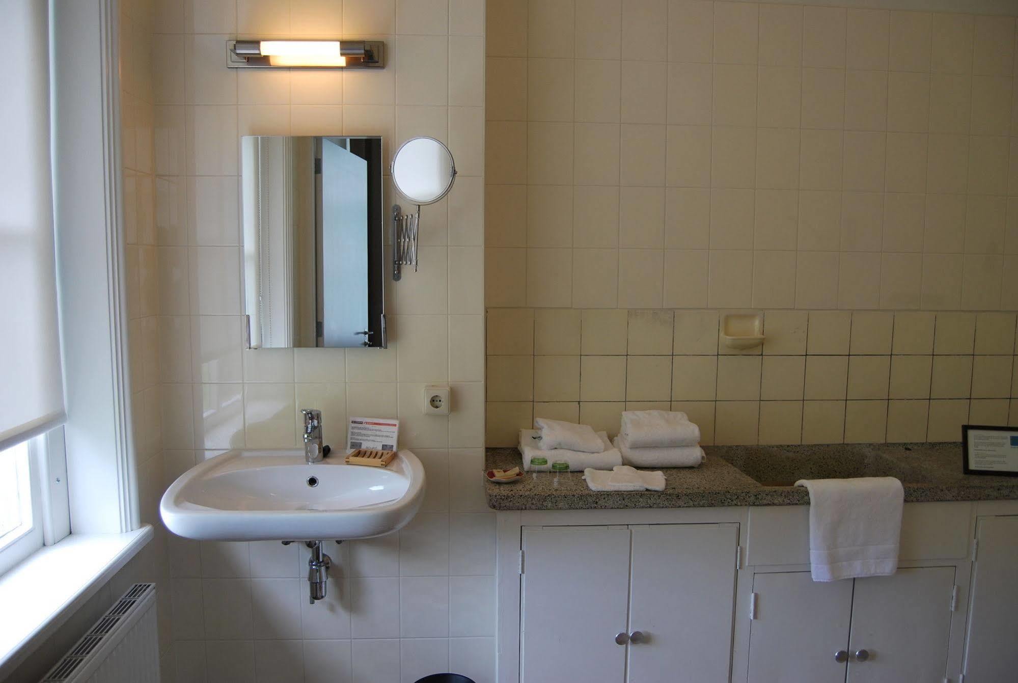 Hotel Bitter En Zoet à Veenhuizen Extérieur photo